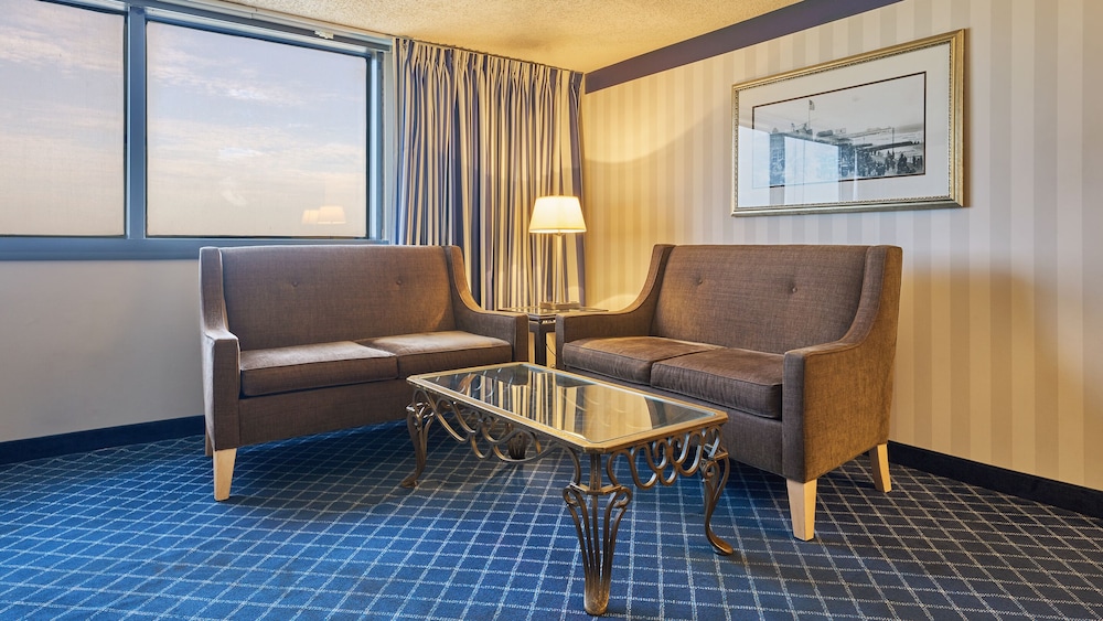 WEST ONE BEDROOM SUITE 2 QUEEN NON - SMOKING del hotel Tropicana Atlantic City
