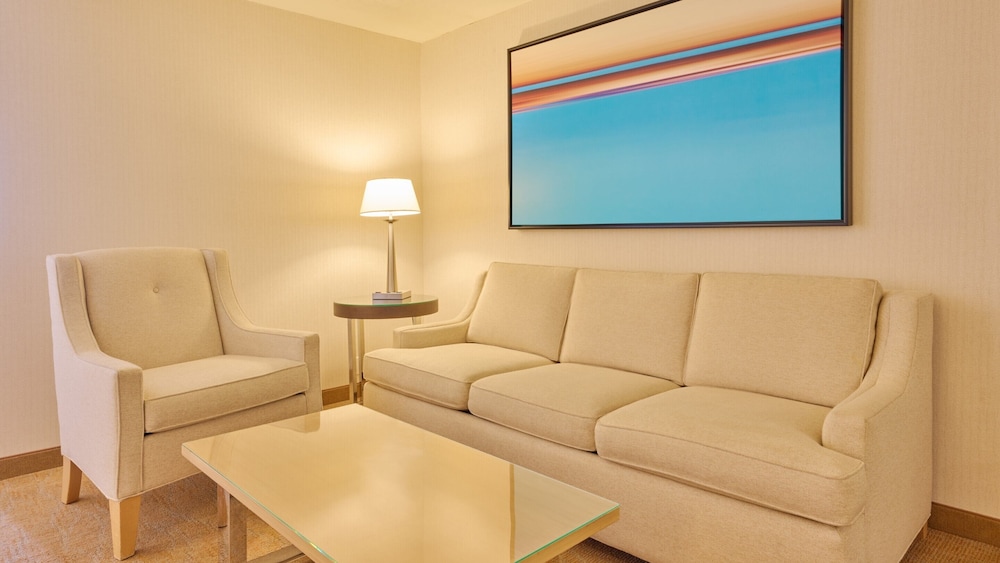 NORTH PREMIUM SUITE KING SMOKING del hotel Tropicana Atlantic City. Foto 1