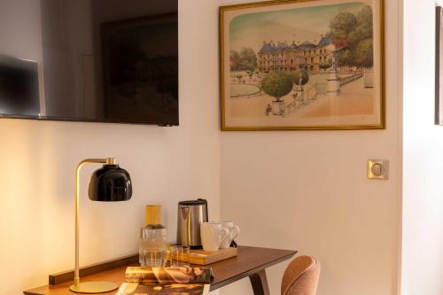 Habitación Doble Confort del hotel Europe Hotel Paris Tour Eiffel. Foto 4