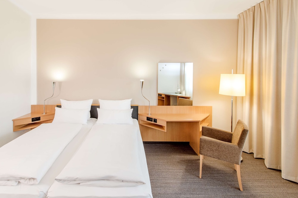 Habitación estándar (Extra Large) del hotel Nh München Messe. Foto 1