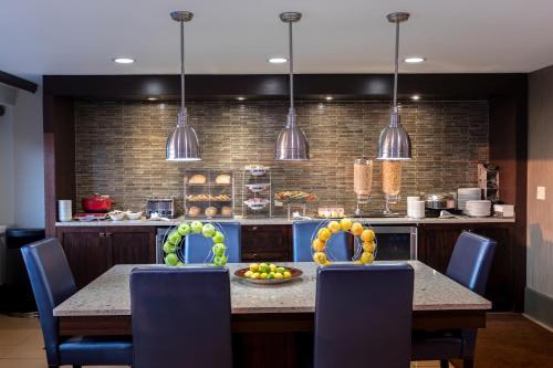 Suite nivel Concierge, 1 cama King - Planta Concierge del hotel Sheraton Niagara Falls. Foto 4