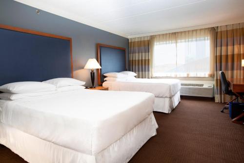 Habitación - 2 camas queen del hotel Sheraton Niagara Falls