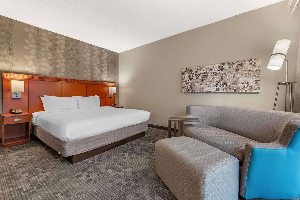 Habitación estándar, 1 cama de matrimonio grande con sofá cama, no fumadores (Patio) del hotel Sonesta Select Minneapolis Eden Prairie. Foto 1