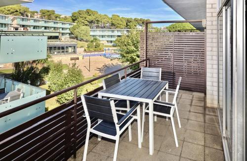 Apartamento Economy de 1 dormitorio (2 adultos + 2 niños de hasta 10 años) del hotel Comtat Sant Jordi. Foto 6