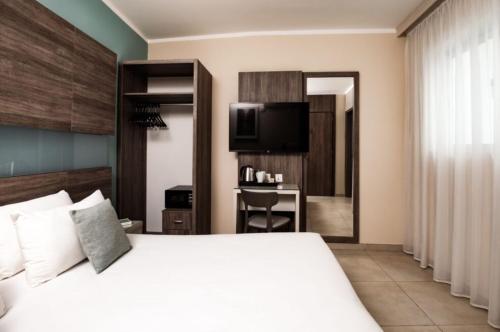 Habitación Doble Estándar - 1 o 2 camas del hotel 115 The Strand Aparthotel. Foto 4