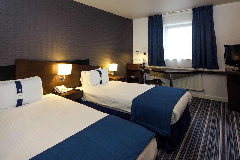 Habitación estándar, 2 camas individuales del hotel Holiday Inn Express London Royal Docks. Foto 6