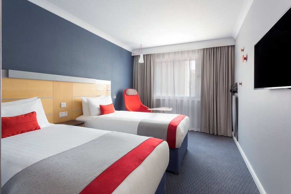 Habitación estándar, 2 camas individuales del hotel Holiday Inn Express Park Royal. Foto 10
