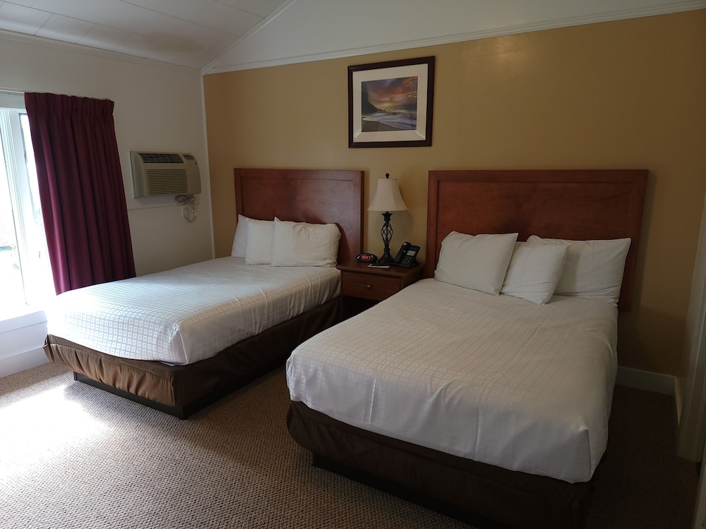 Habitación estándar, 2 camas dobles, no fumadores, vistas al lago del hotel Hickory Grove Motor Inn