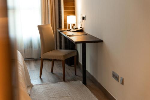 Habitación Doble Estándar - 2 camas del hotel Nastasi Hotel & SPA