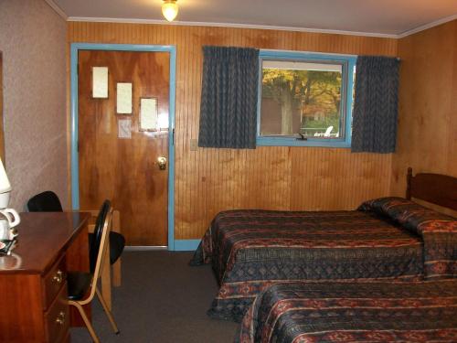 Habitación cuádruple del hotel Mohican. Foto 3