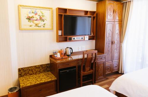 Habitación Doble con balcón del hotel The Allen. Foto 2