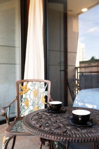 Habitación Doble con balcón del hotel The Allen. Foto 4