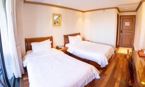 Habitación Doble con balcón del hotel The Allen. Foto 7