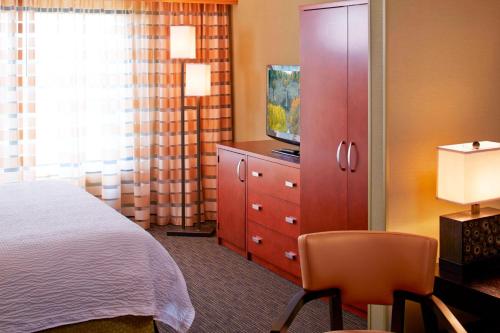 Suite Executive King del hotel Courtyard By Marriott Ithaca Airport/university. Foto 2