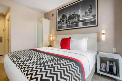 Habitación - 1 cama extragrande - No fumadores del hotel Insignia Brooklyn, Ascend Collection. Foto 10