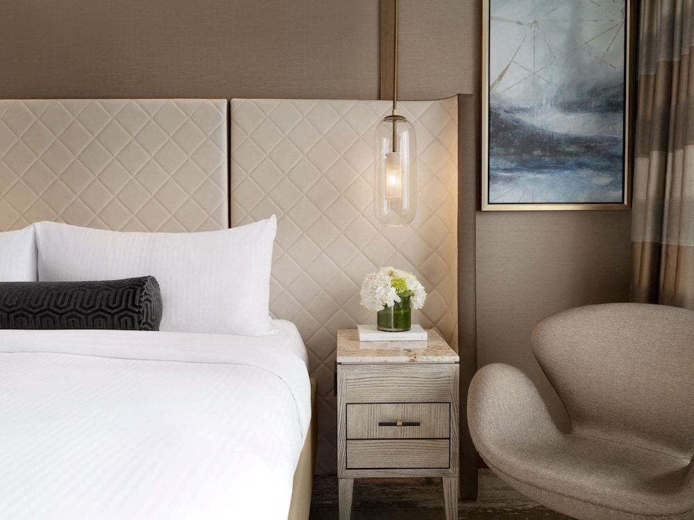 Fairmont Gold, Suite junior del hotel Fairmont Vancouver Airport In-terminal