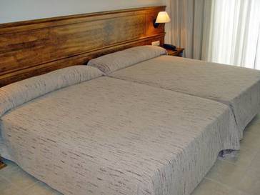 Suite del hotel Ohtels Cabogata