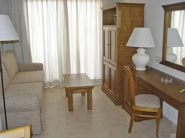 Suite del hotel Ohtels Cabogata. Foto 2