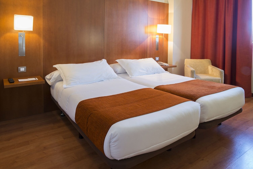 Habitación doble, 1 cama doble o 2 individuales del hotel Xon's Valencia. Foto 7