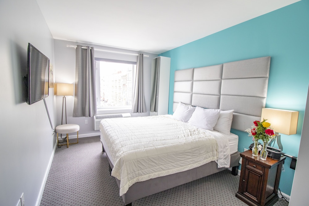 Habitación, 1 cama de matrimonio grande del hotel Canal Loft & Hotel