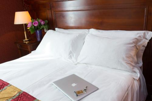Habitación Doble del hotel Niel. Foto 3