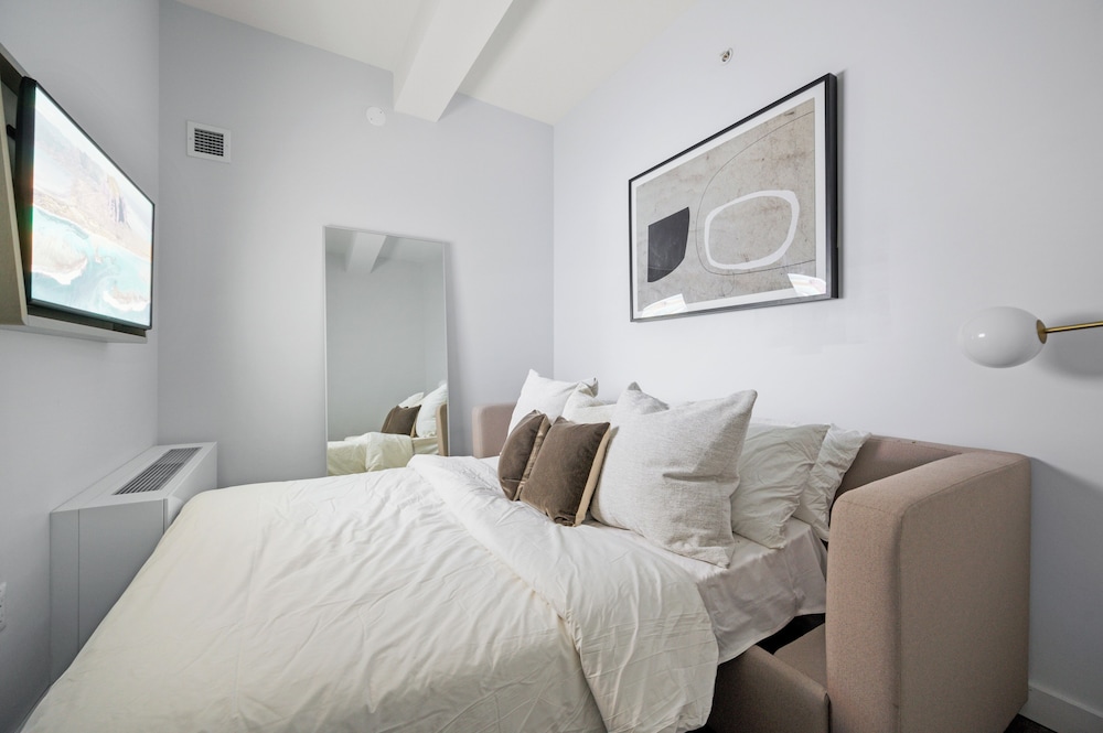 Suite ejecutiva, 1 cama de matrimonio grande con sofá cama, cocina del hotel Sonder City Hall Park. Foto 4