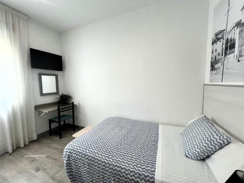Habitación Individual del hotel San Lorenzo. Foto 6