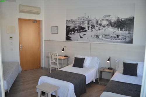 Habitación Triple del hotel San Lorenzo. Foto 3