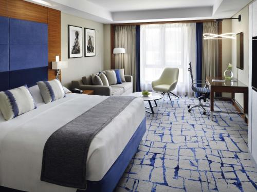 Executive King Room - Complimentary Lounge Access del hotel Mövenpick and Apartments Bur Dubai