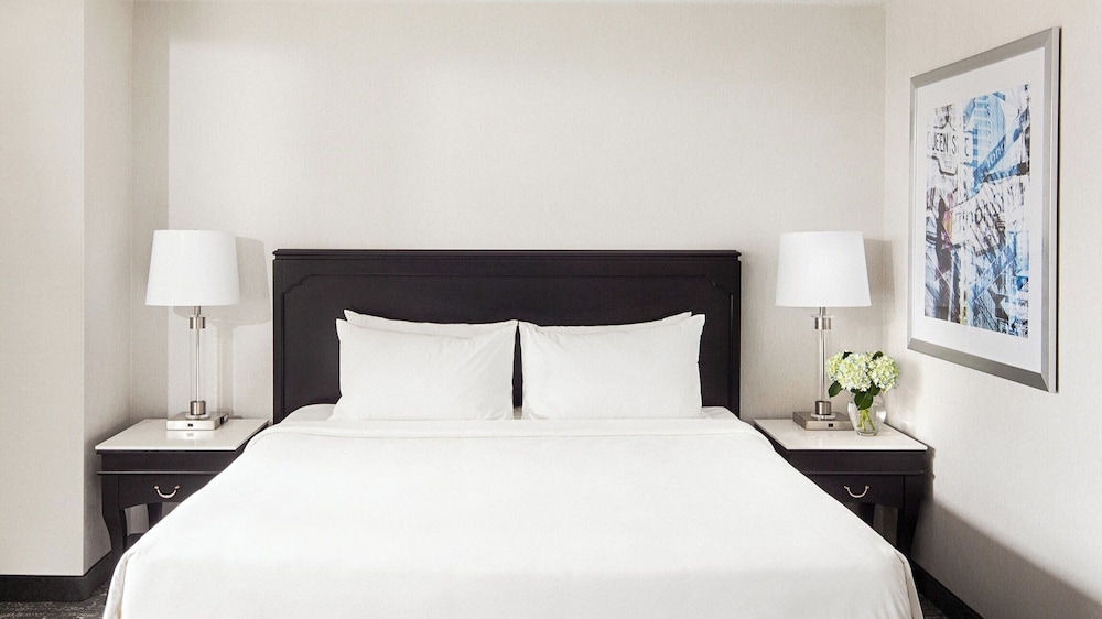 Estudio, 1 cama de matrimonio grande con sofá cama, cocina básica del hotel Chelsea , Toronto. Foto 1