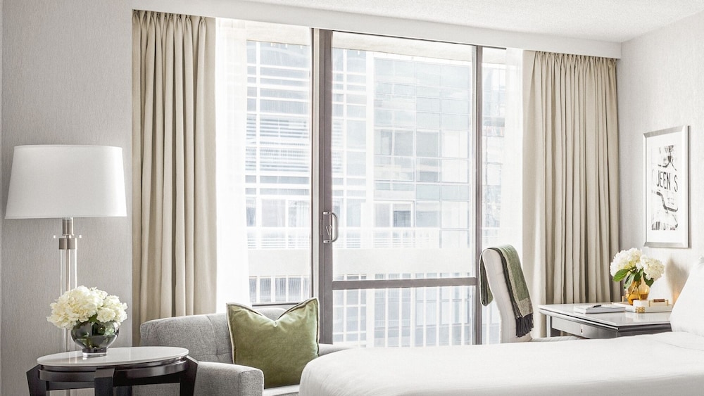 Estudio, 1 cama de matrimonio grande con sofá cama, cocina básica del hotel Chelsea , Toronto. Foto 8