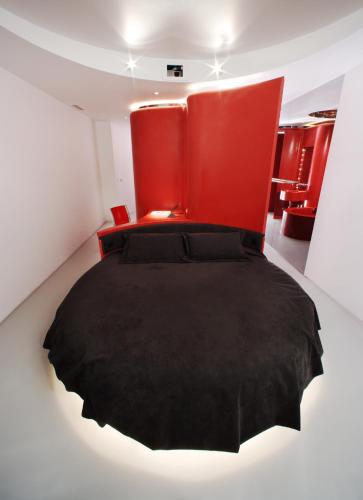 Habitación Deluxe del hotel Puerta América. Foto 1
