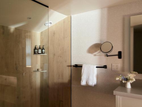 Marinafront King del hotel Montauk Yacht Club. Foto 1