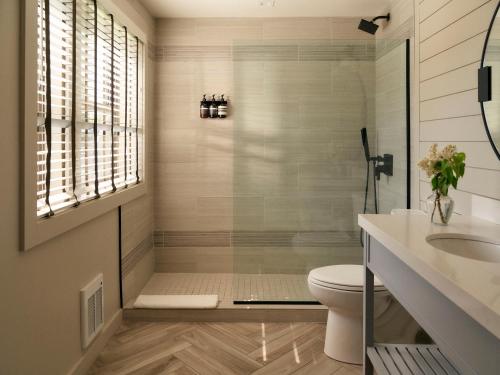 Villa - Cama extragrande del hotel Montauk Yacht Club