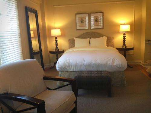 Estudio con vistas a la ciudad - 1 cama grande - Anexo del hotel The Morgan State House. Foto 4