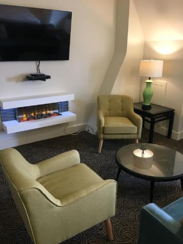 Habitación Deluxe - 1 cama grande del hotel The Morgan State House. Foto 1