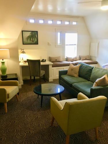 Habitación Deluxe - 1 cama grande del hotel The Morgan State House. Foto 2