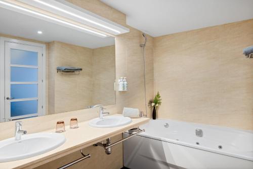 Suite del hotel B&B Tarragona Valls. Foto 12