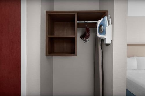 Habitación para no fumadores - 2 camas grandes del hotel Hampton Inn Ithaca. Foto 9