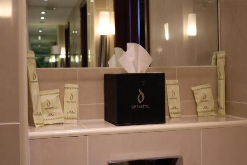 Habitación individual 1 Cama Individual del hotel Dreamtel London Kensington. Foto 10