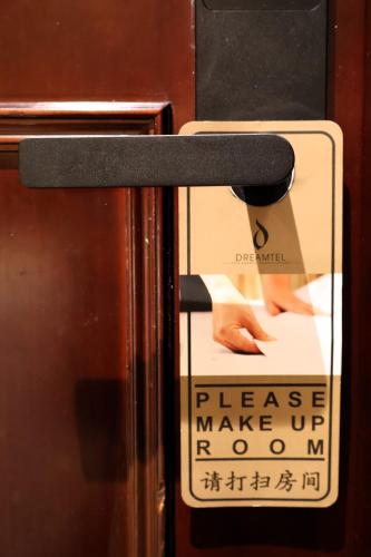 Habitación individual Superior 1 Cama Individual del hotel Dreamtel London Kensington. Foto 2