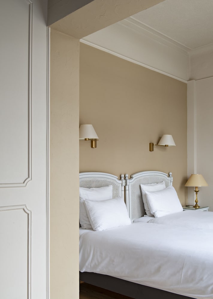 Junior suite Lujo Premium 1 Cama doble del hotel Grand Bristol