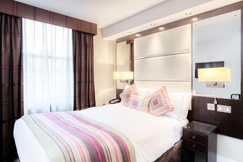Habitación Doble Deluxe del hotel Grand Royale London Hyde Park. Foto 1