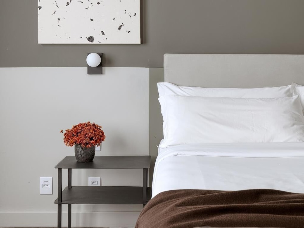 Habitación Standard con cama de matrimonio del hotel Caesar Business Belo Horizonte Belvedere. Foto 4