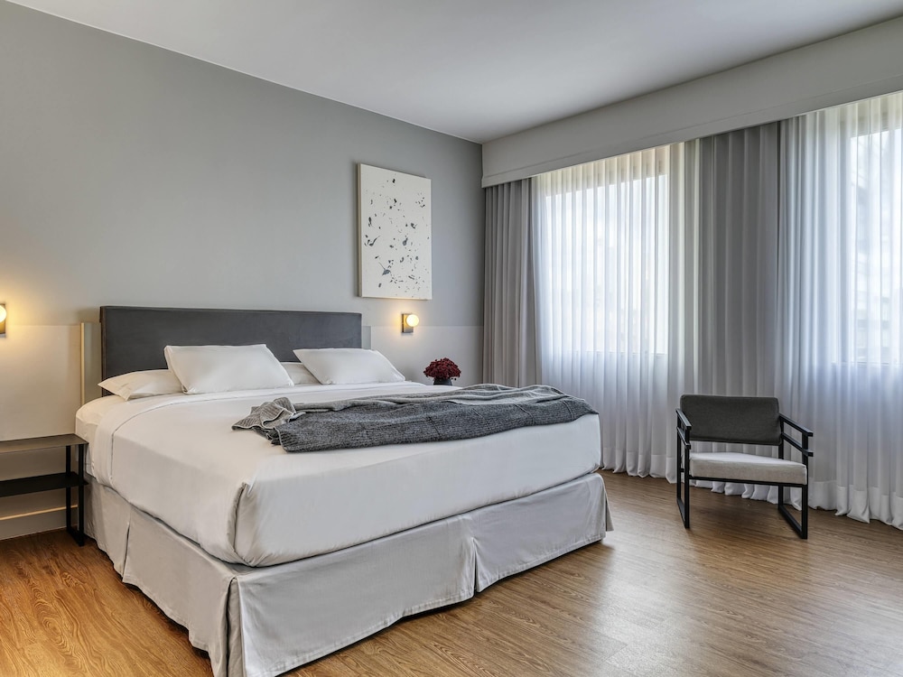 SUITE DELUXE SUPERIOR CON CAMA DOBLE del hotel Caesar Business Belo Horizonte Belvedere. Foto 5