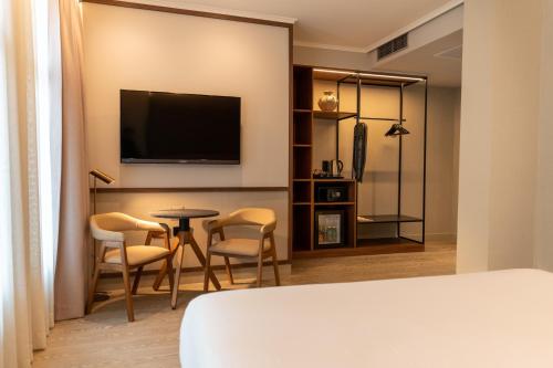 Habitación Doble Superior del hotel Petit Palace Alcala. Foto 7