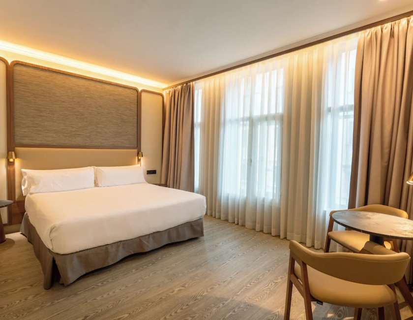 Habitación Doble Superior del hotel Petit Palace Alcala. Foto 7