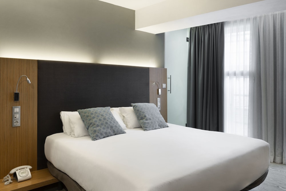 Habitación estándar doble del hotel Petit Palace Alcala