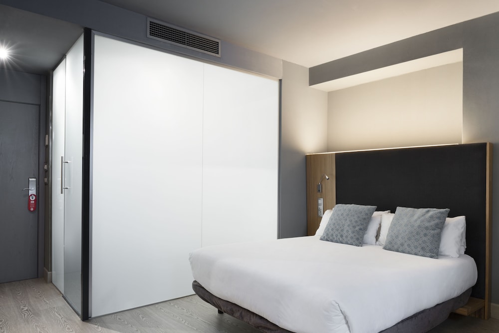 Habitación Cuádruple del hotel Petit Palace Alcala