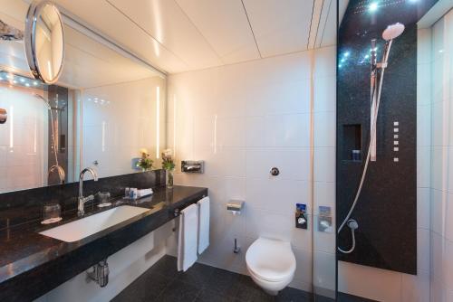 Habitación Doble Superior del hotel Maritim Stuttgart. Foto 4